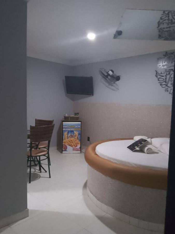Hotel L Motel 1001 Noites - Setor O ブラジリア エクステリア 写真